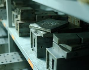 Moulds & Injection boxes