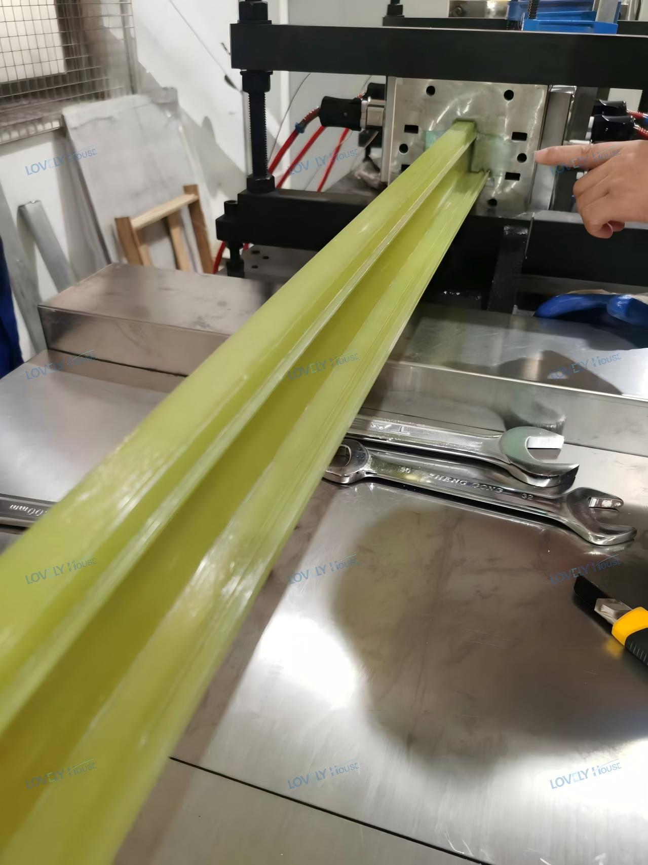 Don’t Mix Them Up! Key Differences Between FRP and FRPU Profiles